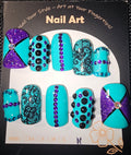 Fun geometric rhinestone design press on nails